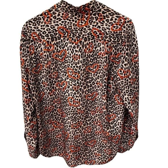 Equipment Femme Button Up Blouse M Silk Leopard Print Lipstick Heart Mob Wife - Picture 2 of 10